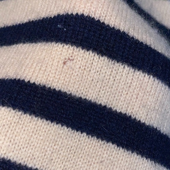 Tory Burch Striped Split Neck Cashmere Lizzie Tunic Sweater Size Medium - Picture 8 of 9